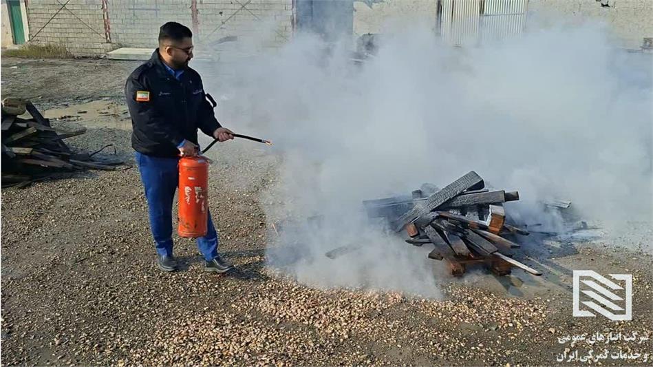 برگزاری مانور اطفای حریق و امداد و نجات در محوطه گمرک آستارا