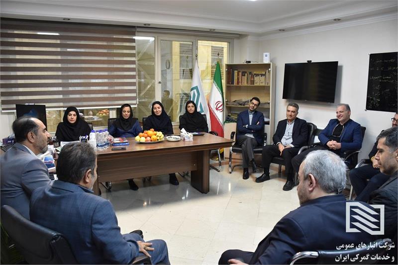 دیدار مدیرعامل شرکت انبارهای عمومی و خدمات گمرکی ایران با همکاران واحد برنامه‌ریزی و اقتصادی ستاد مرکزی؛ تاکید بر نقش معاونت برنامه ریزی در جهت دهی راهبردی شرکت